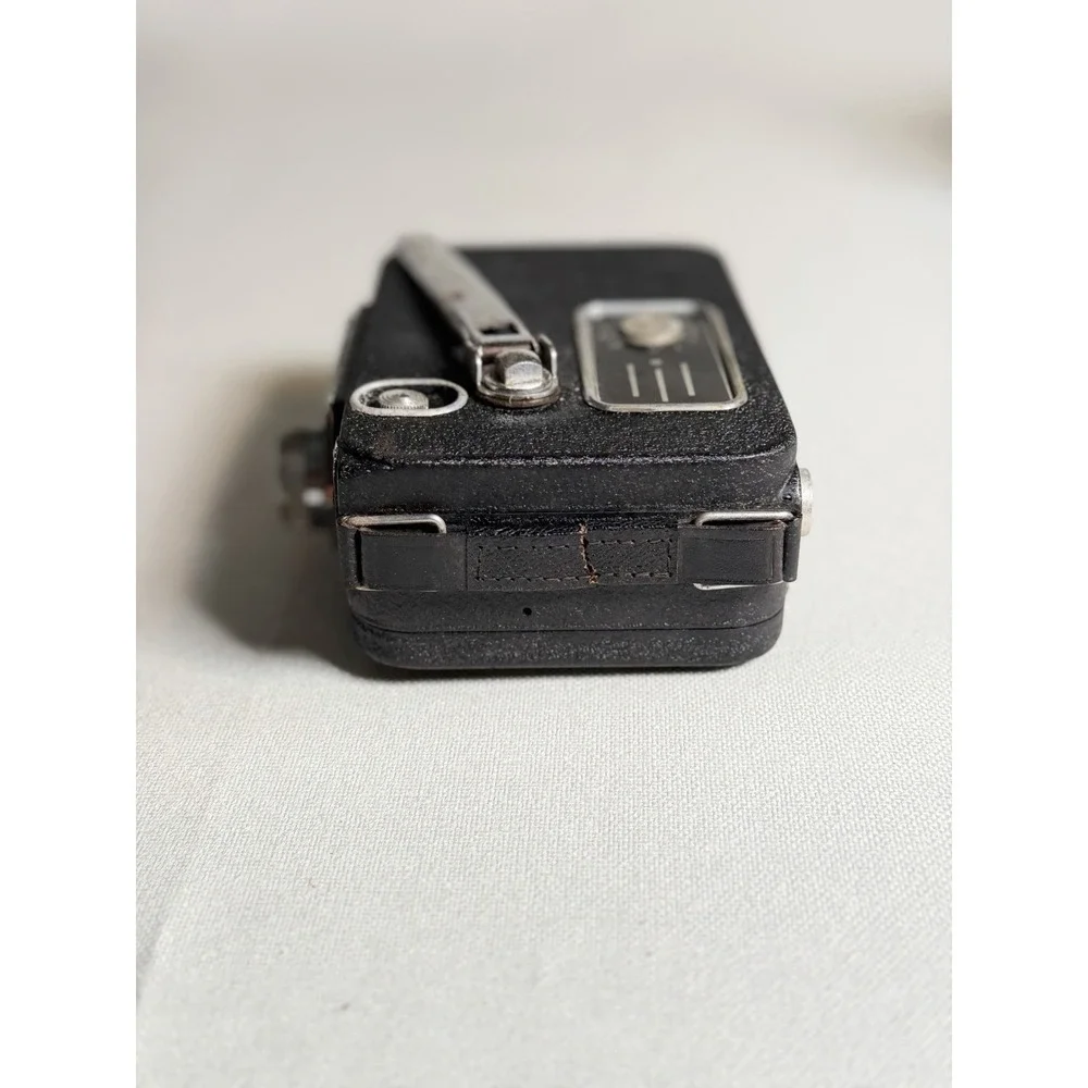 Vtg Agfa Movex 8 Movie Camera - WORKING MOTOR - w/ Case & Agfacolor Cassette
